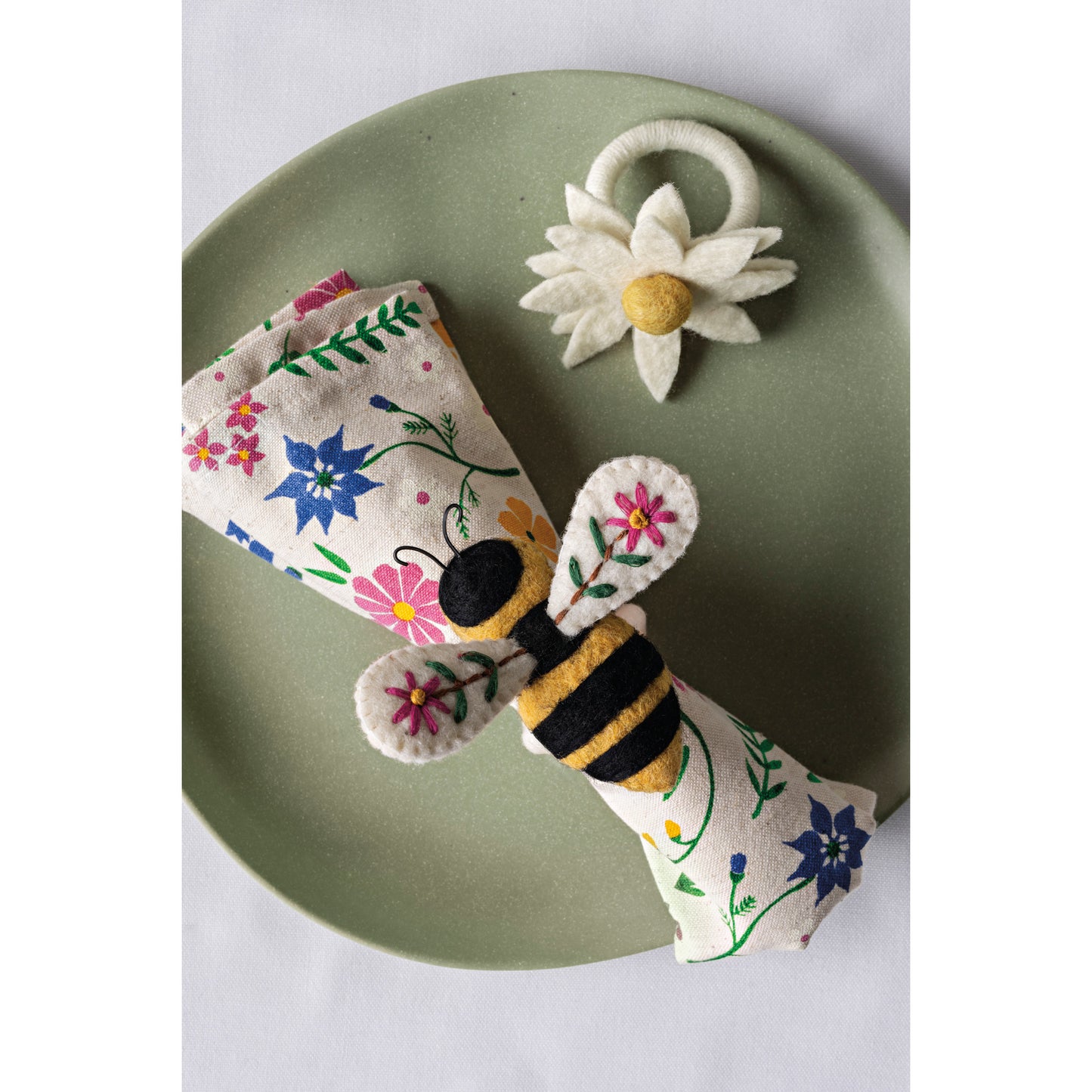 Daisy Felt Napkin Ring