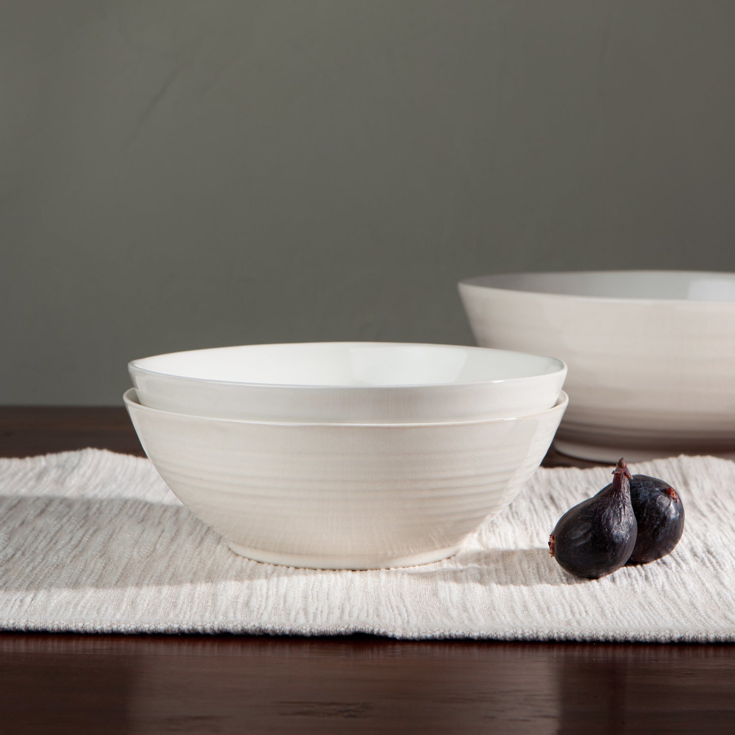 Aquarius Oyster Serving Bowl 7.5 Inch