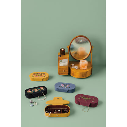 Venus Embroidered Jewelry Box