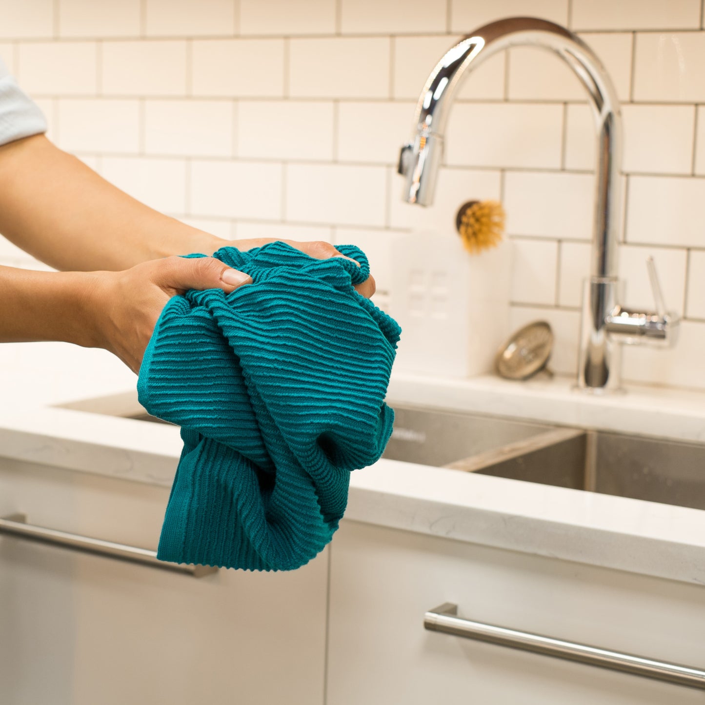 Ripple Peacock Green Dishtowel