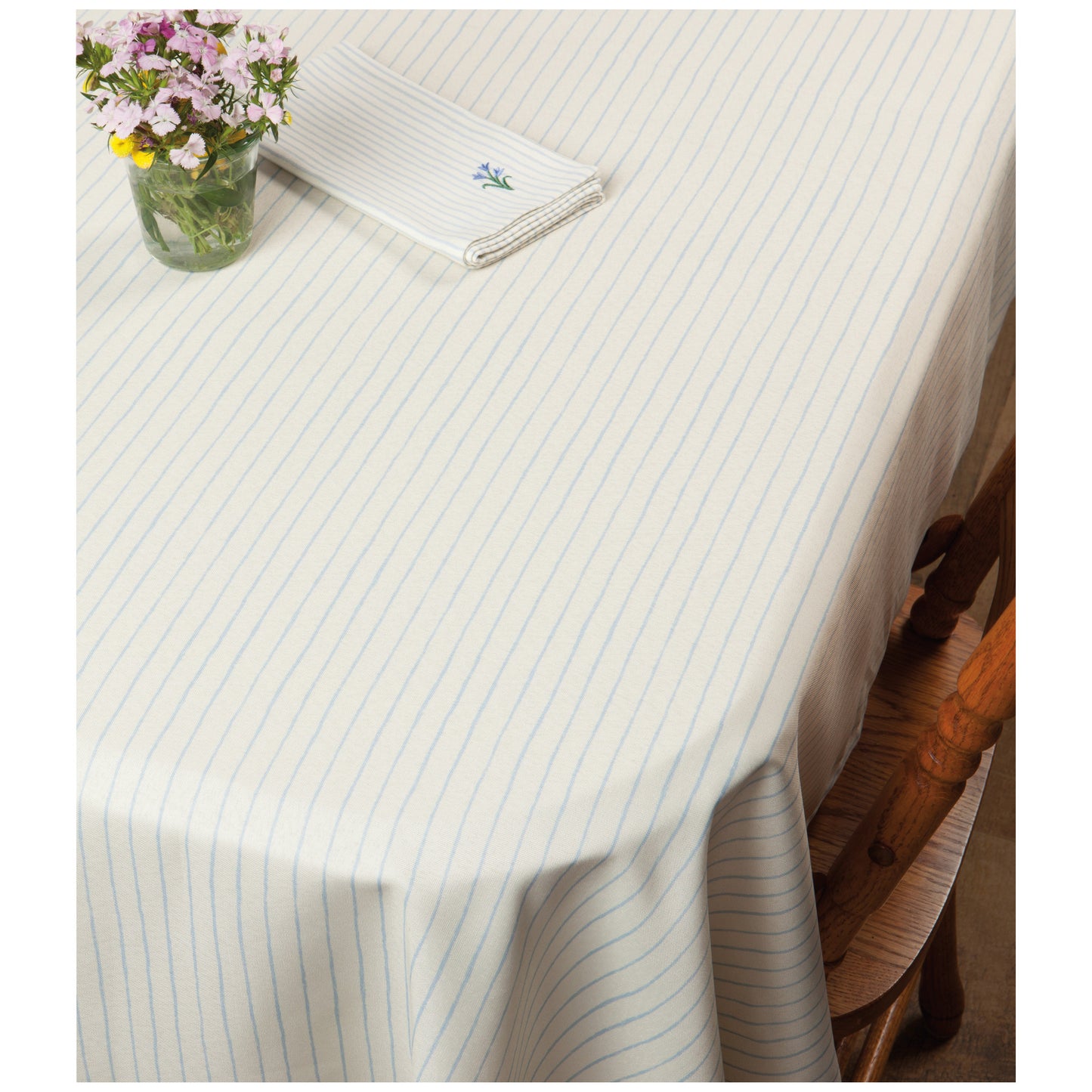 Hand Picked Tablecloth 60 inch Round