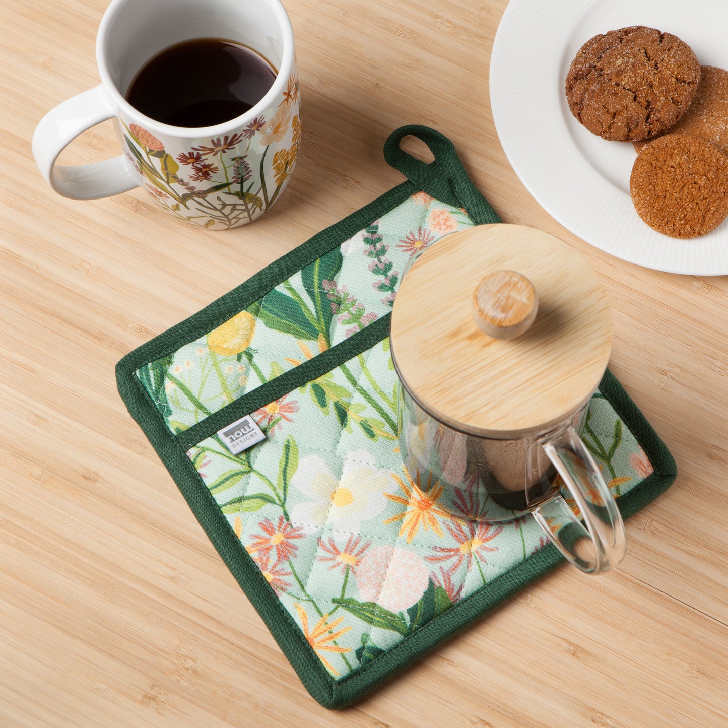 Bees & Blooms Pocket Potholder