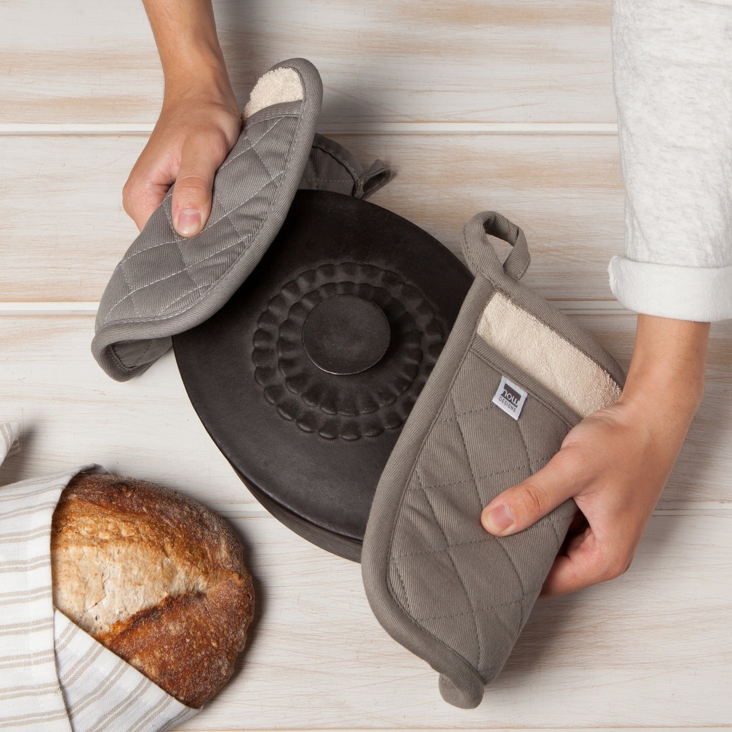 Superior London Gray Pocket Potholder